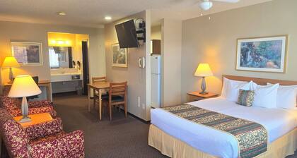 Thunderbird Lodge, Norman, OK