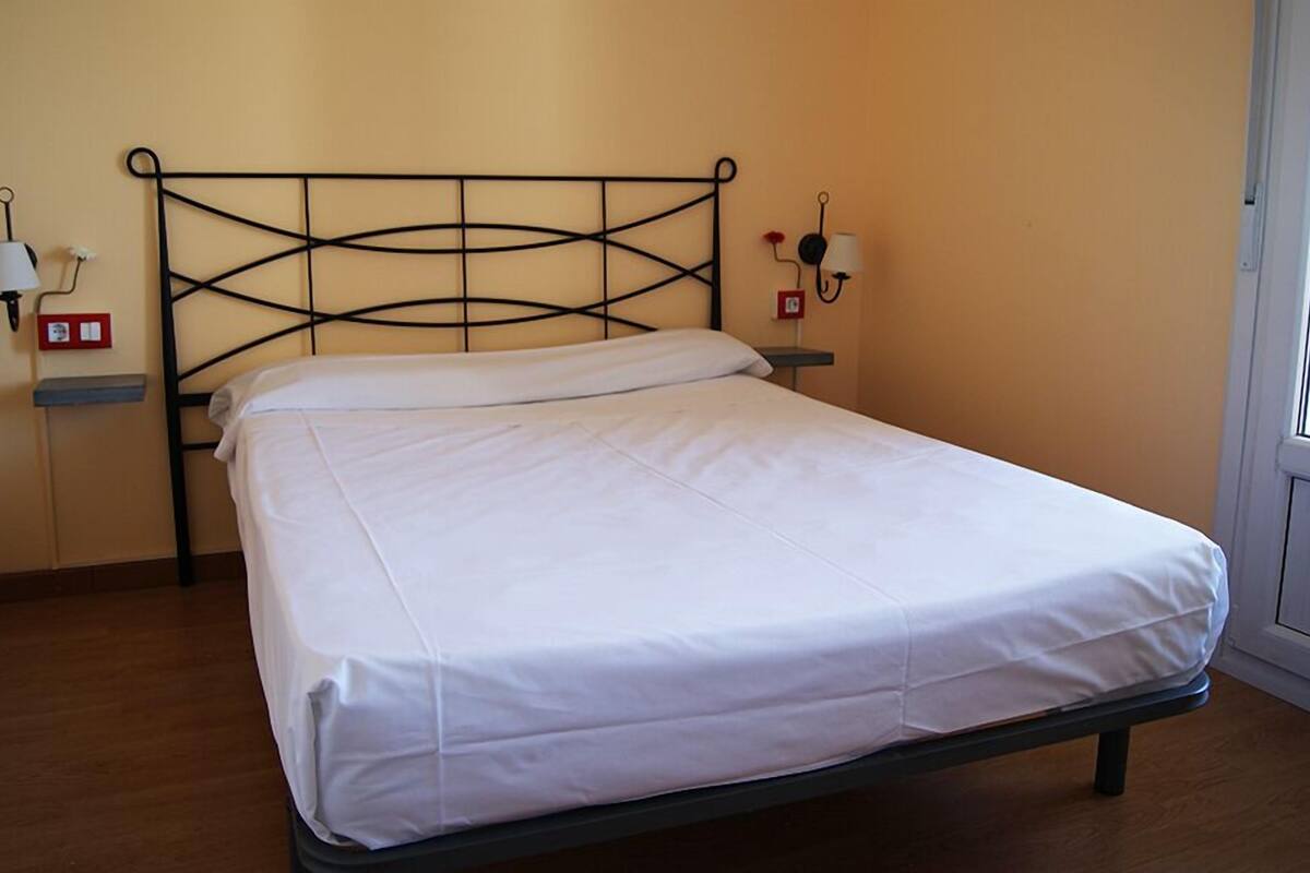 Blackout curtains, free cots/infant beds, rollaway beds, free WiFi