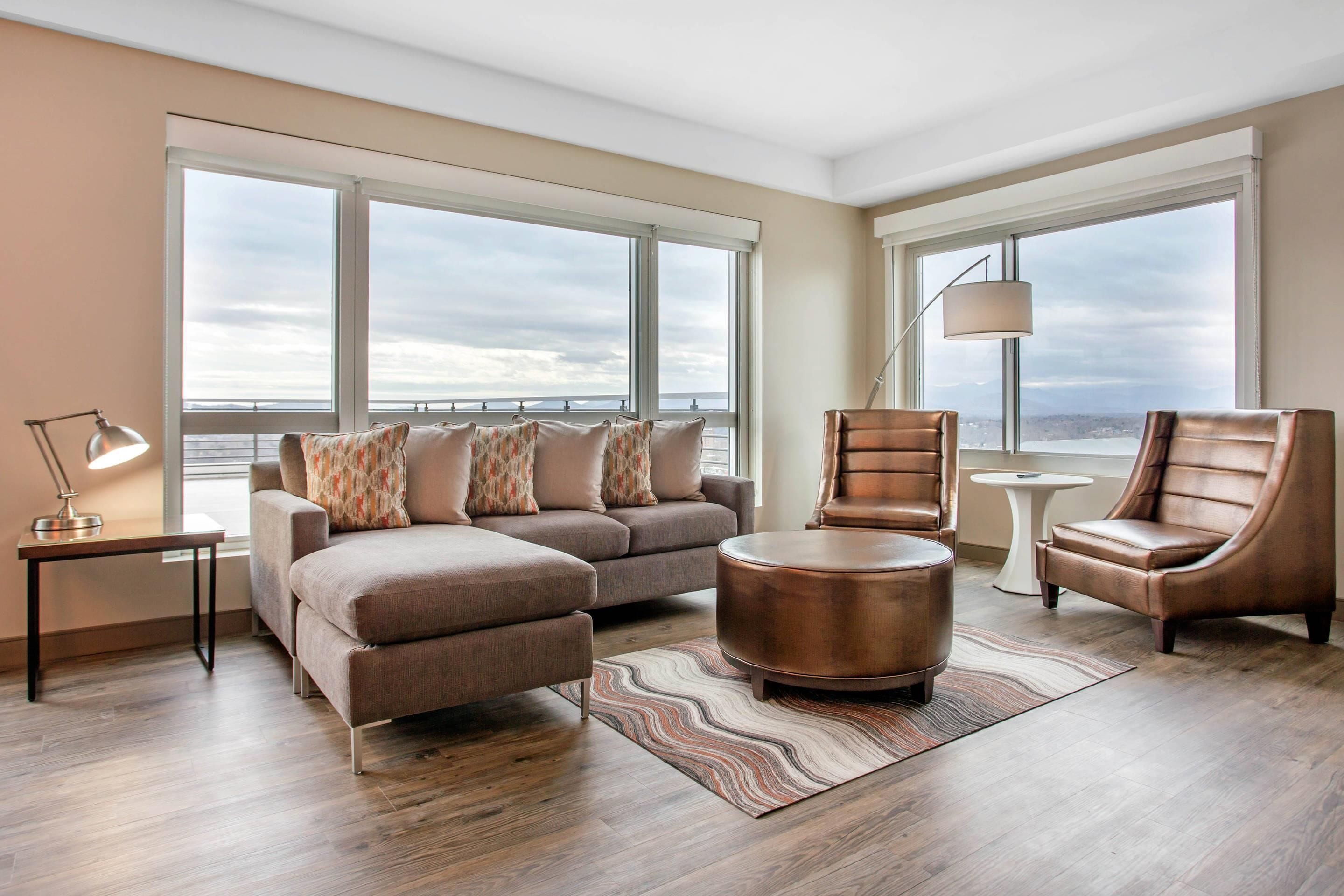 suite, 1 king bed, non smoking | premium bedding, in-room safe, individually decorated