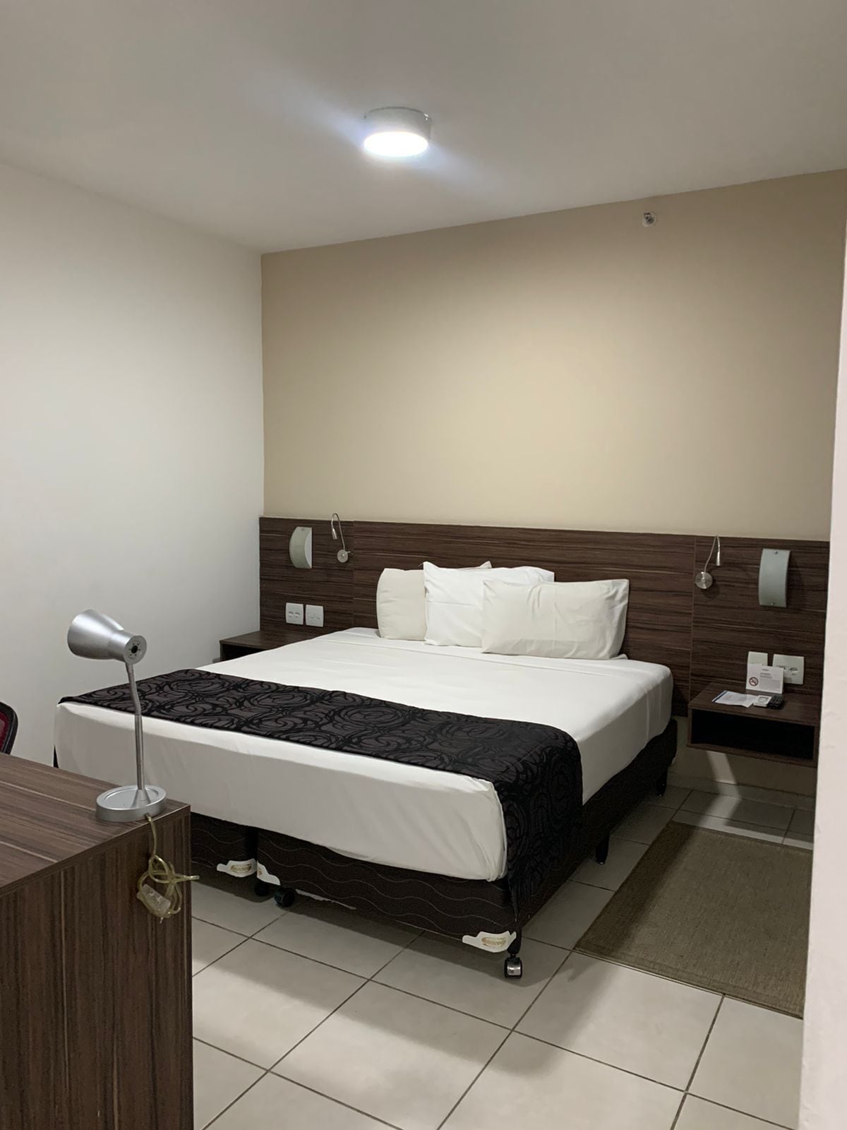 Superior Double Room, 1 Queen Bed | Minibar, in-room safe, desk, blackout drapes