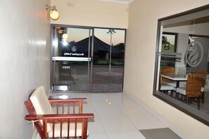 Interior entrance - Stay Afrique Hotel (Bulawayo)