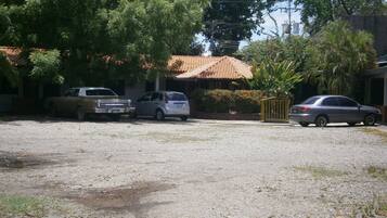 Ilmainen pysäköintipaikka