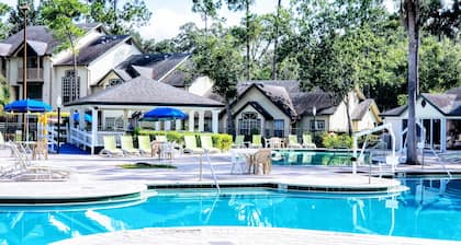 Oak Plantation Resort