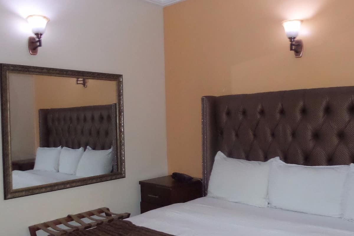 Desk, laptop workspace, free WiFi, bed sheets