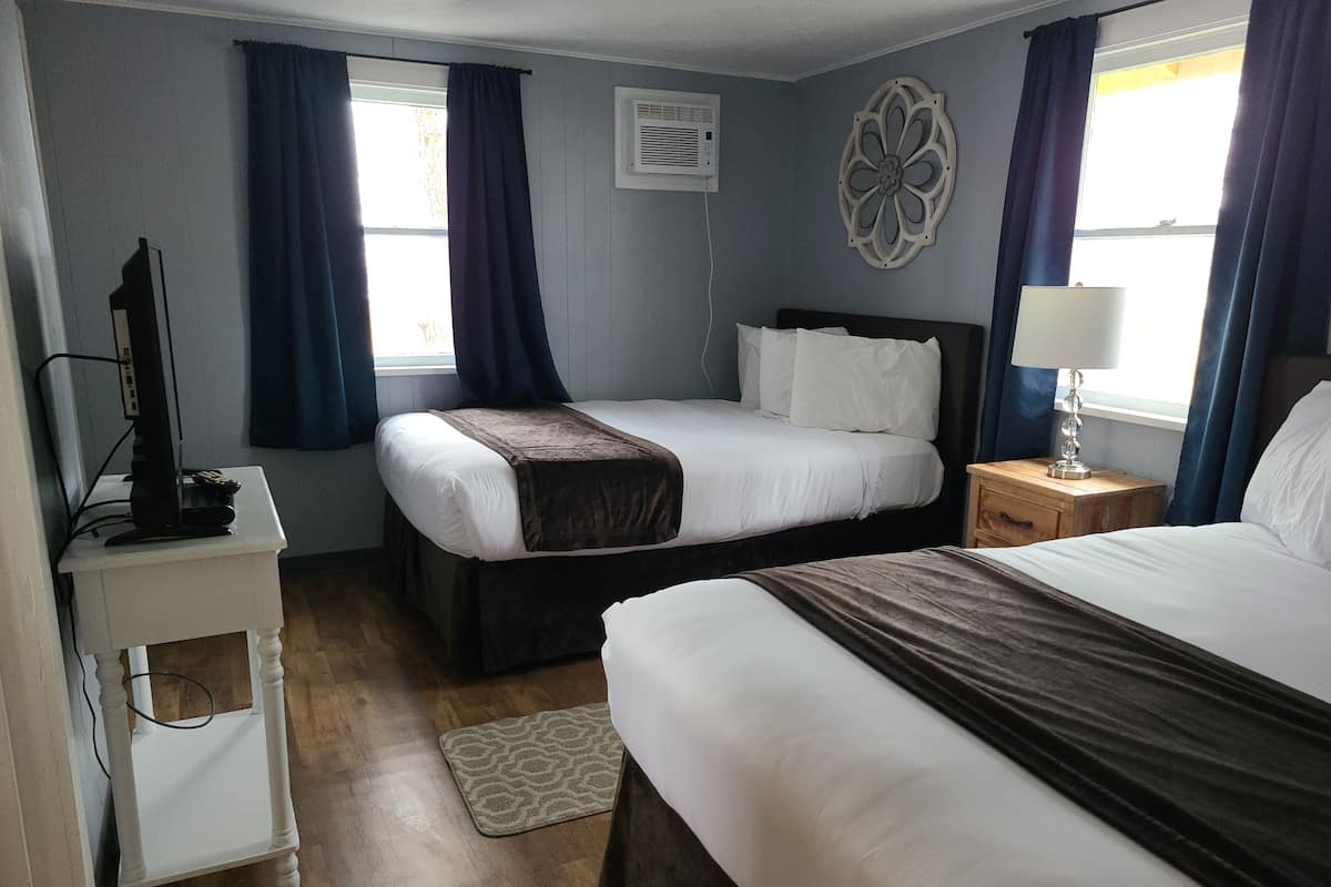 Family Suite, 2 Bedrooms, Non Smoking, Kitchenette