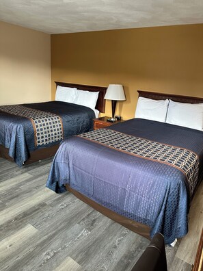 Room, 2 Double Beds | Desk, free WiFi - Wickford Motor Inn (North Kingstown)