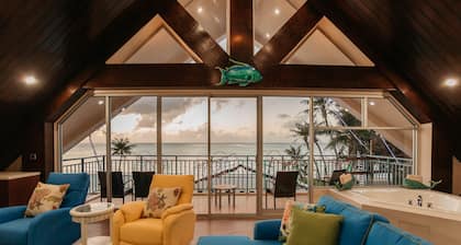 Surfrider Resort Hotel