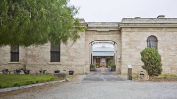 Entrée de l’hébergement