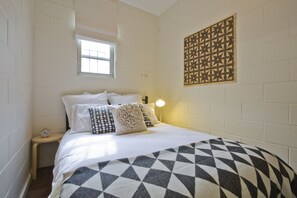 Family Suite, 2 Bedrooms | Soundproofing, free WiFi, bed sheets - The Old Mount Gambier Gaol (Mount Gambier)