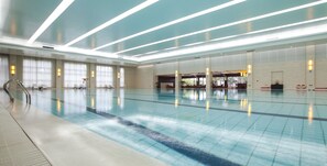 Indoor pool - The Carp Islet Resort (Fuzhou)