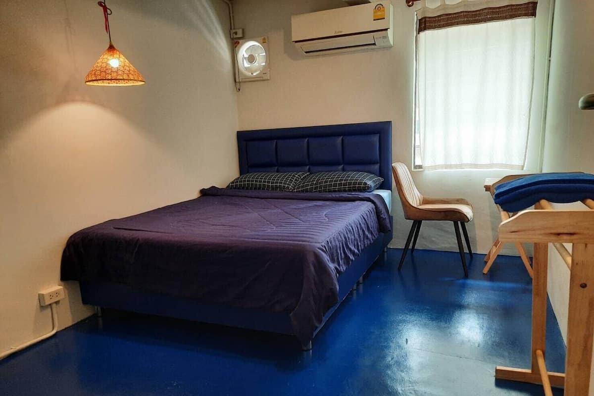Chambre Double Premium, salle de bains commune | Wi-Fi gratuit, draps fournis