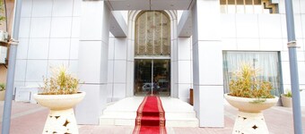 Al Muhaidb Al Diwan - Al Olaya
