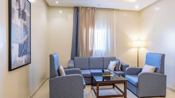 Appartement, 1 chambre | Coin séjour | Télévision, cheminée, films à la carte
