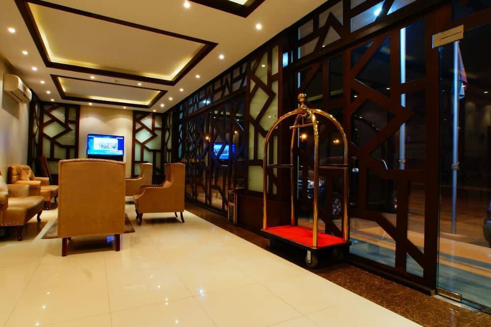 Al Muhaidb Residence Al Narges