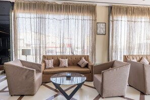 Unclassified image, 4 of 16, button - Al Muhaidb Residence SWIDI 24 - Economic (Riyadh)