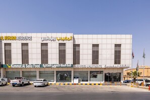 Unclassified image, 2 of 16, button - Al Muhaidb Residence SWIDI 24 - Economic (Riyadh)