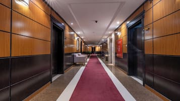 Quầy tiếp tân