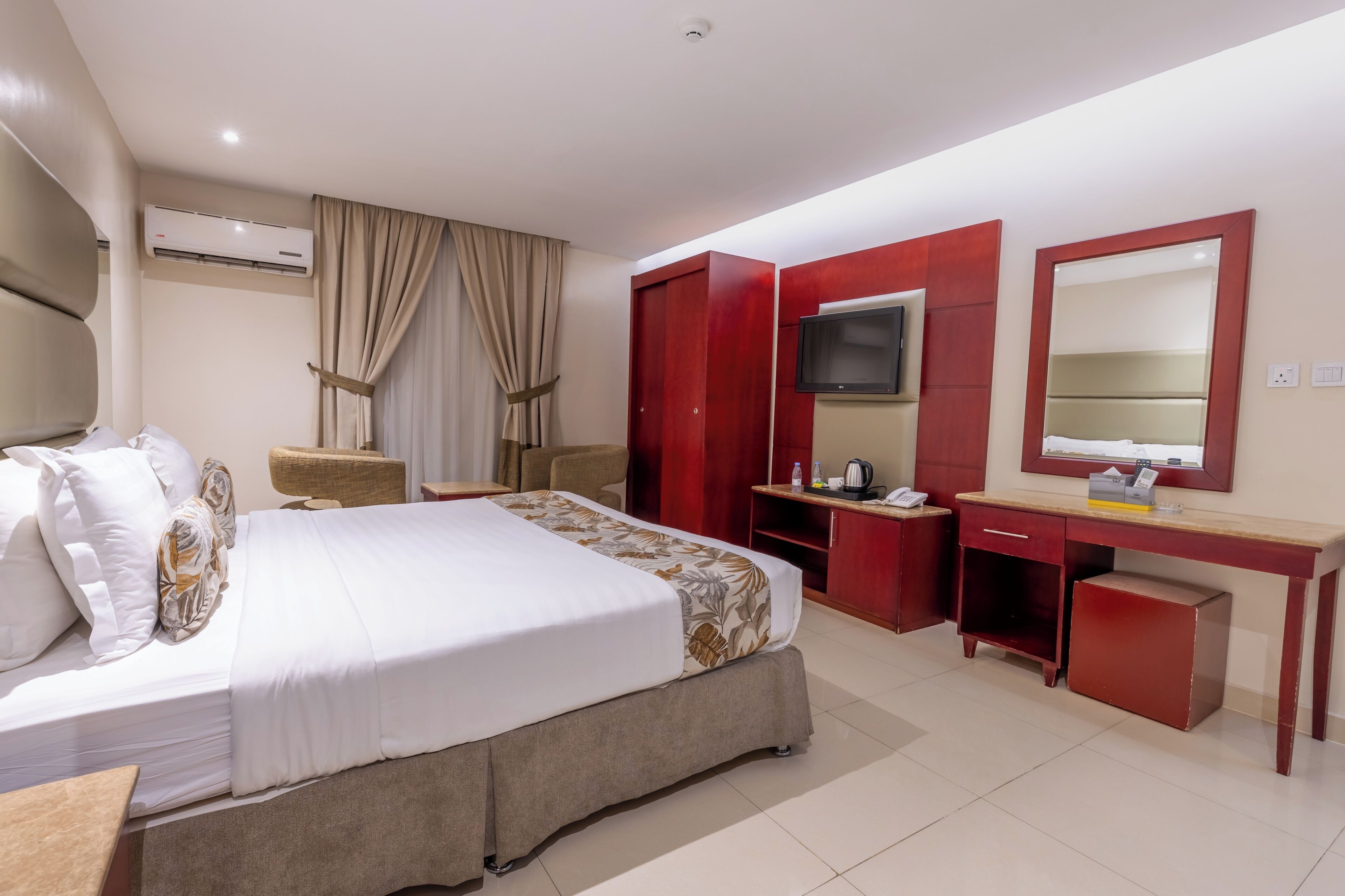 อพาร์ทเมนท์, 1 ห้องนอน | ผ้าม่านกันแสง, เตารีด/โต๊ะรีดผ้า, Wi-Fi ฟรี