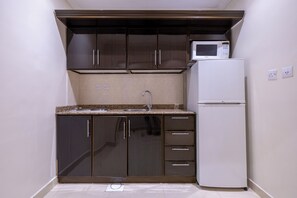 Apartment, 1 Bedroom | Private kitchenette - Al Muhaidb Residence Al Takhasossi 3 - Economic (Riyadh)