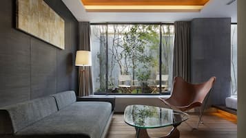 Studio with Terrace, Non Smoking, Kitchen | Premium bedding, memory-foam beds, in-room safe, desk