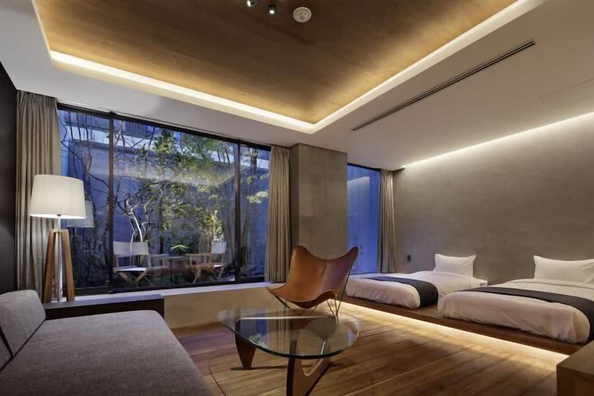 Peralatan tempat tidur premium, busa memori, peti besi dalam bilik