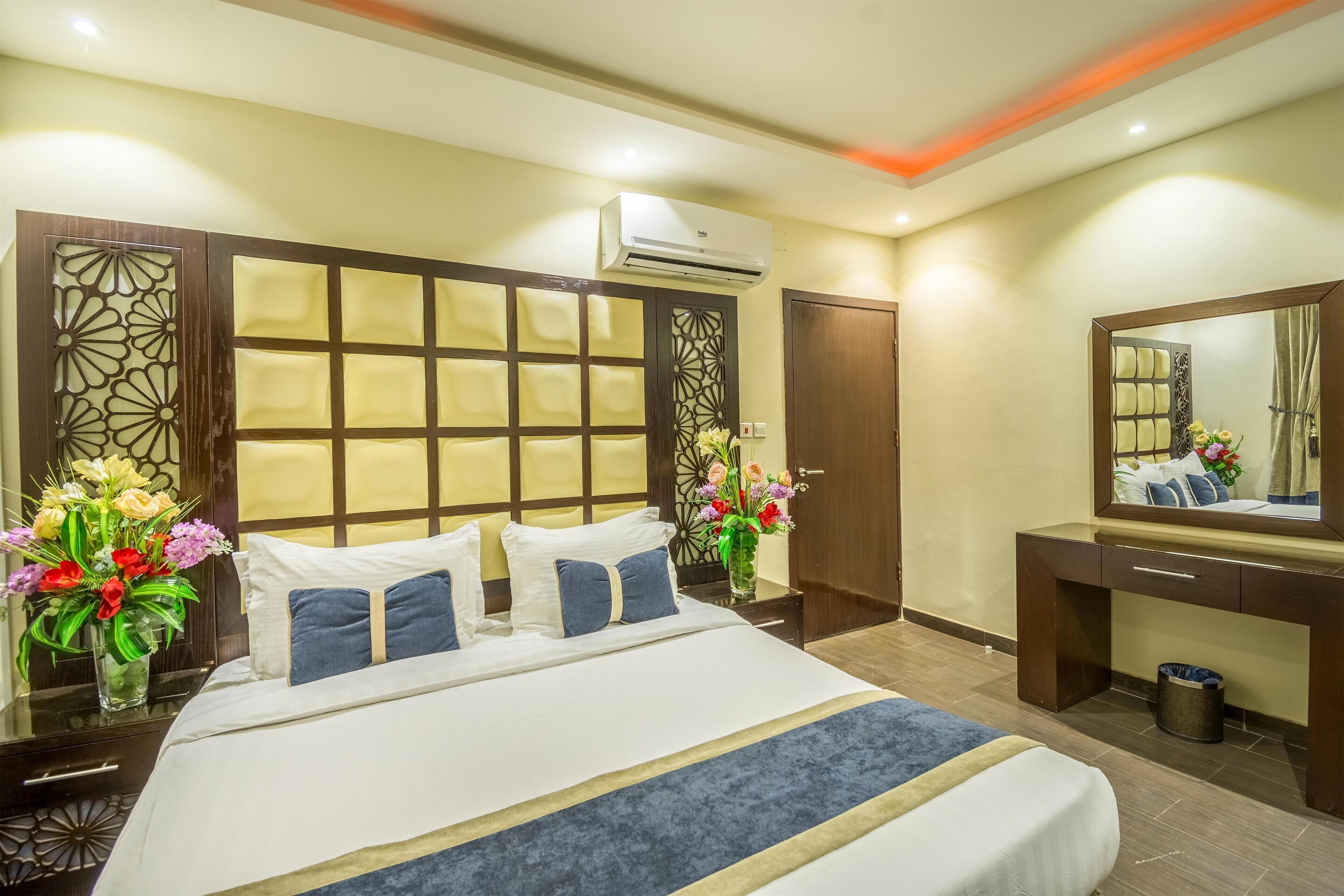 Blackout drapes, iron/ironing board, free WiFi