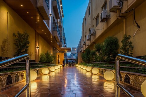 AL Muahidb Residence Al Takhasossi 5 - Economic