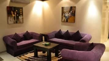 Apartment, 1 Schlafzimmer | Wohnzimmer | Fernseher