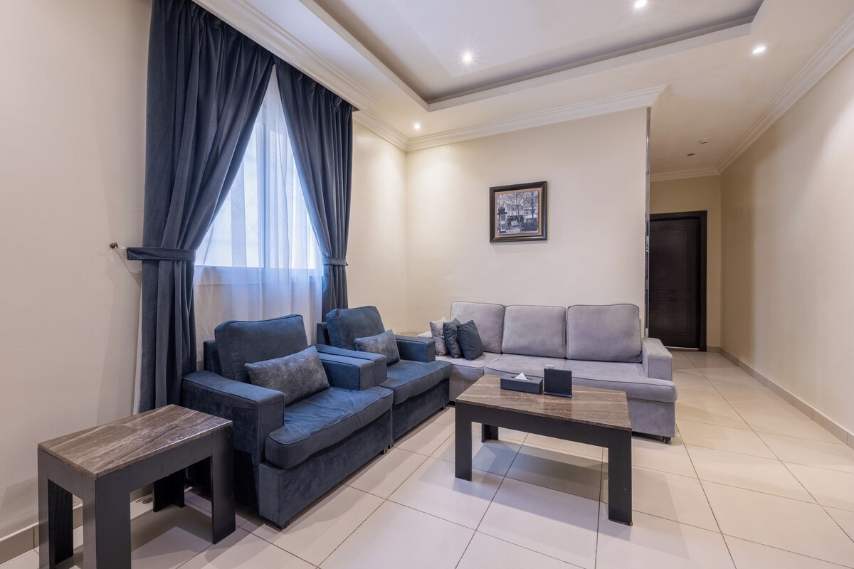 Apartment, 2 Bedrooms | Blackout curtains, iron/ironing board (on request), free WiFi