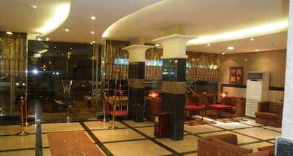 AlMuhaidb Nadwaa Aparthotel