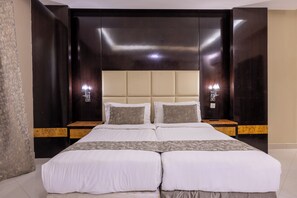 Coffres-forts dans les chambres, rideaux occultants