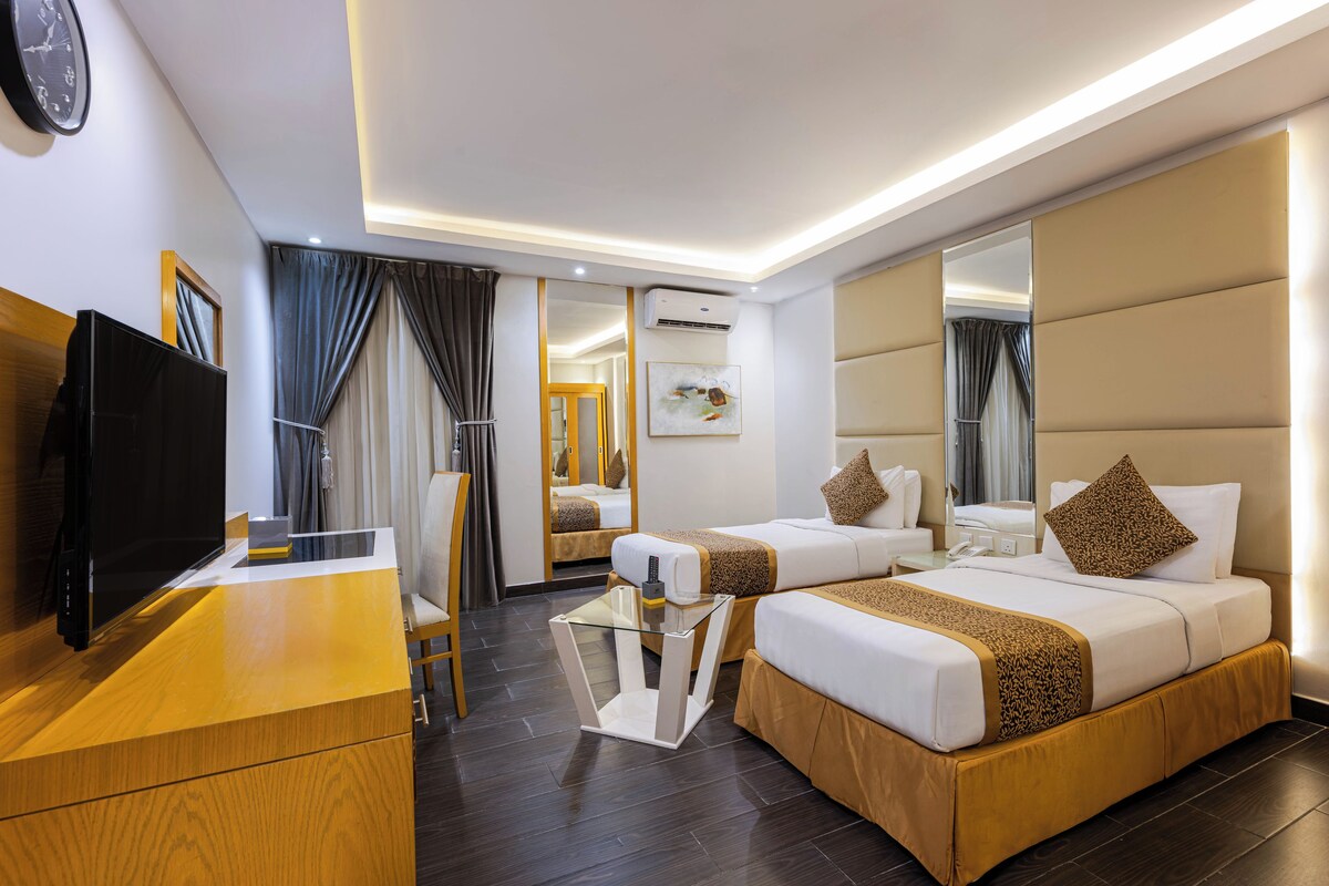 Standard Twin Room | Blackout curtains, soundproofing, iron/ironing board (on request)