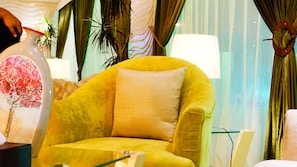 Sala de estar en el lobby