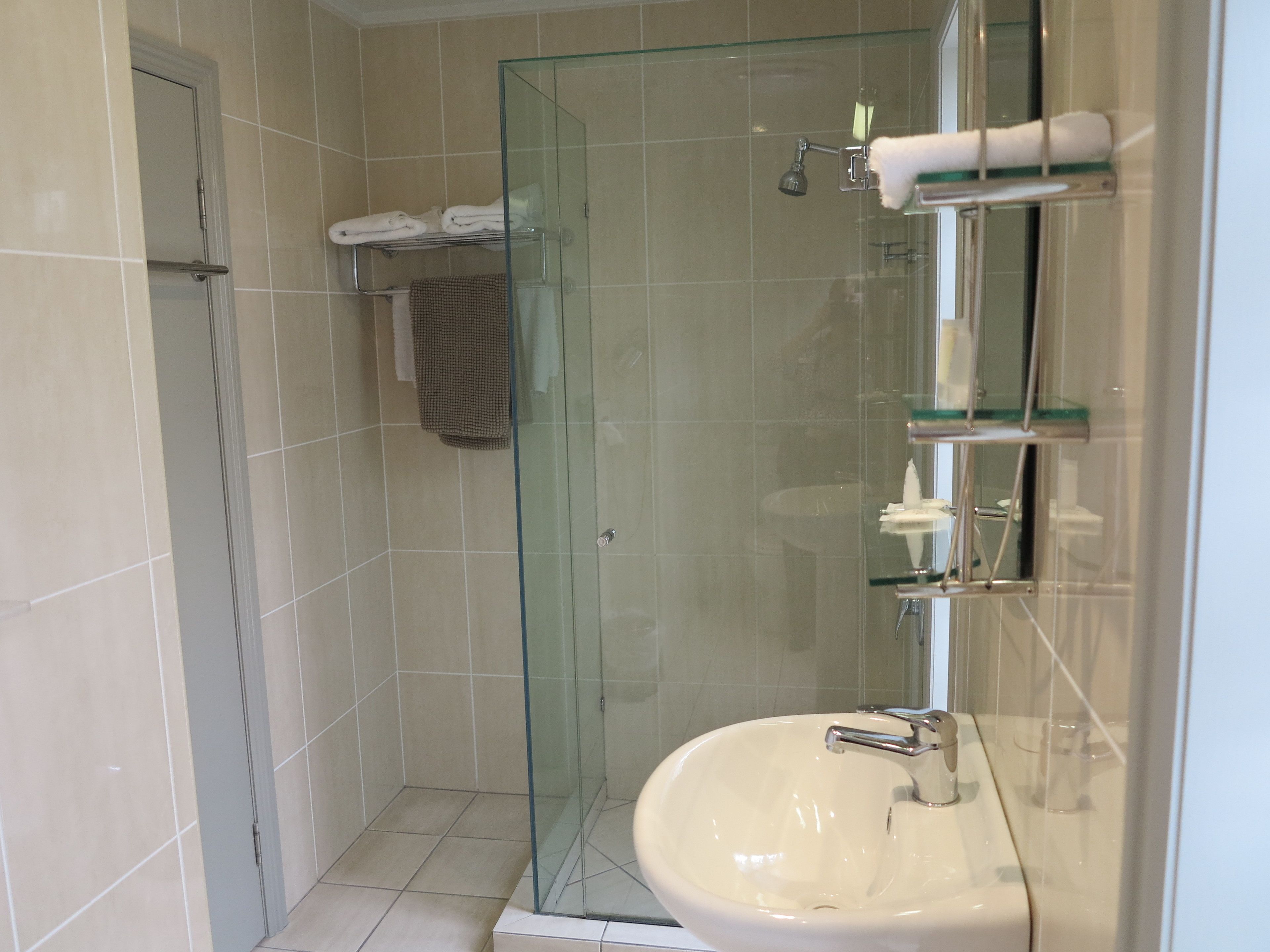 Photo - Shangri-La Gardens