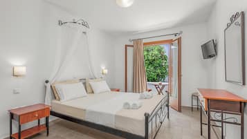 Familien-Stadtwohnung | Essbereich im Zimmer