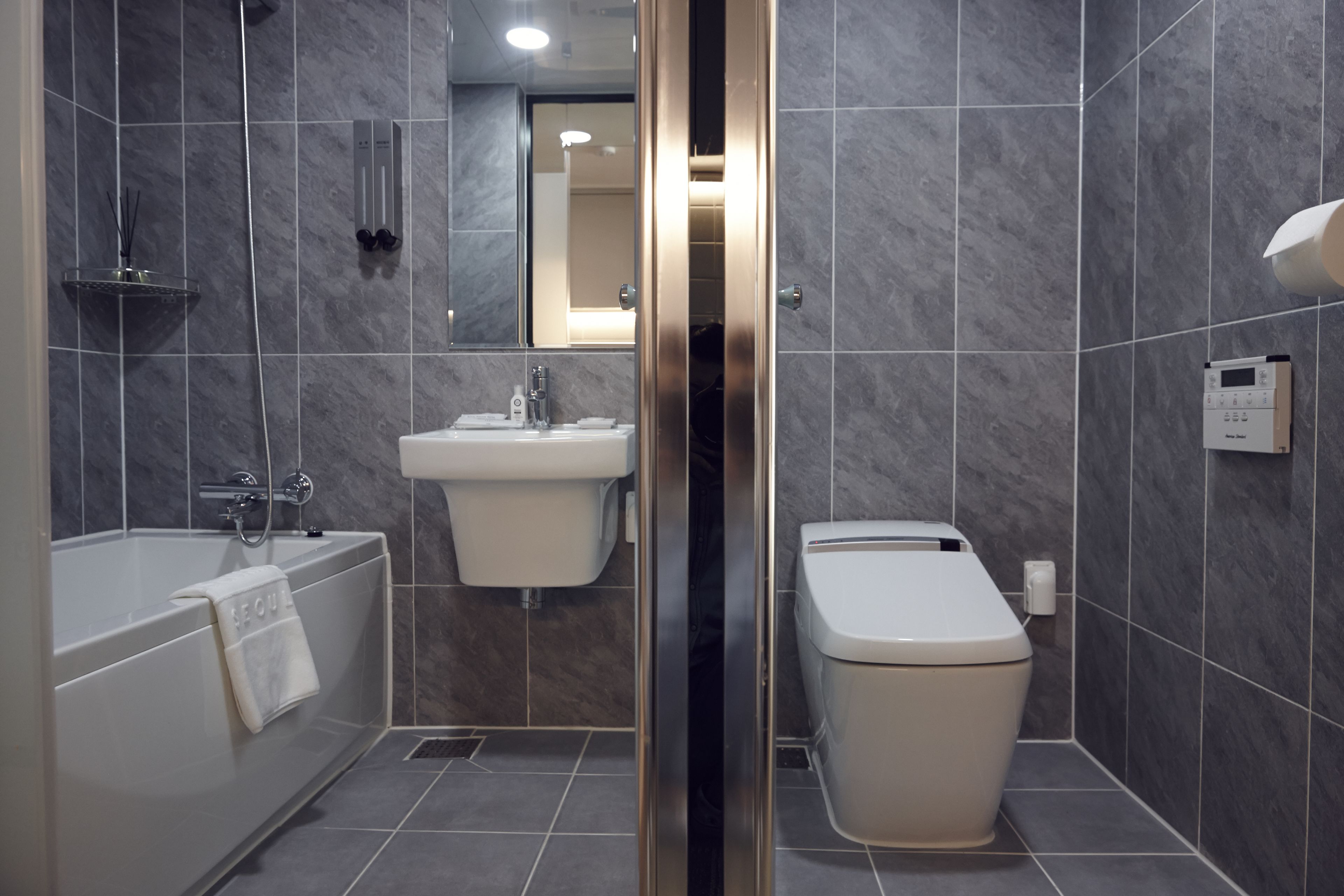 shower, free toiletries, hair dryer, bathrobes