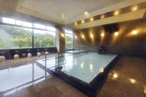 Hot springs - Seishounagon (Tsu)