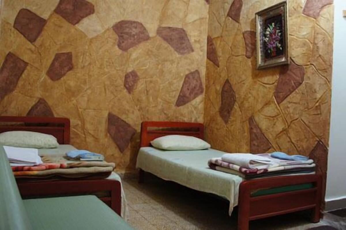 Double Room, Shared Bathroom (Budget ) | In-room safe, WiFi