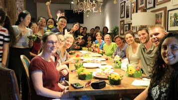 Área de estar no saguão