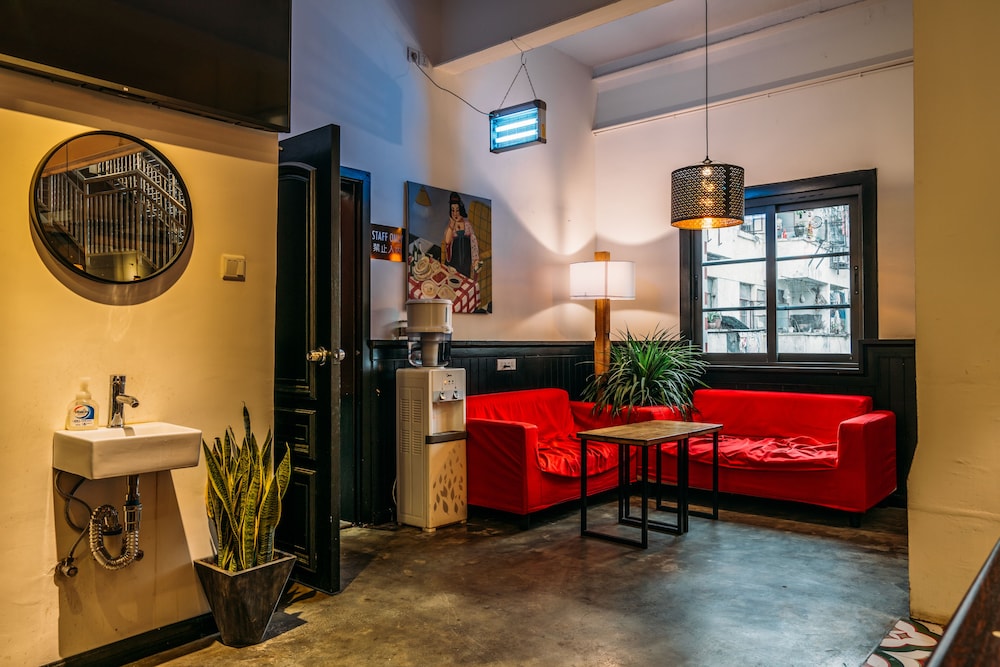Chengdu Flipflop Lounge Hostel photo 8
