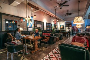 Frühstück, Mittagessen und Abendessen