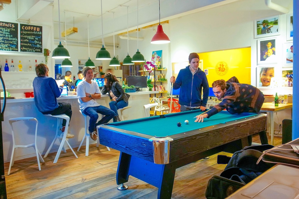 Chengdu Flipflop Lounge Hostel by null