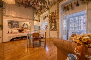 Télévision à écran plat