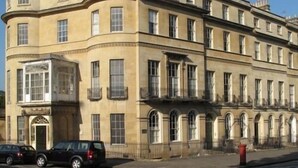 Unclassified image, 3 of 25, button - 95 Sydney Place (Bath)