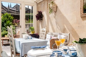 Restaurant - 95 Sydney Place (Bath)