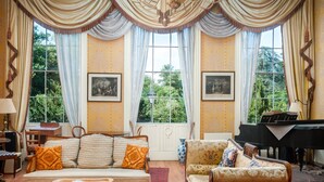 Unclassified image, 4 of 25, button - 95 Sydney Place (Bath)