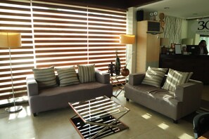 Zona de estar del vestíbulo