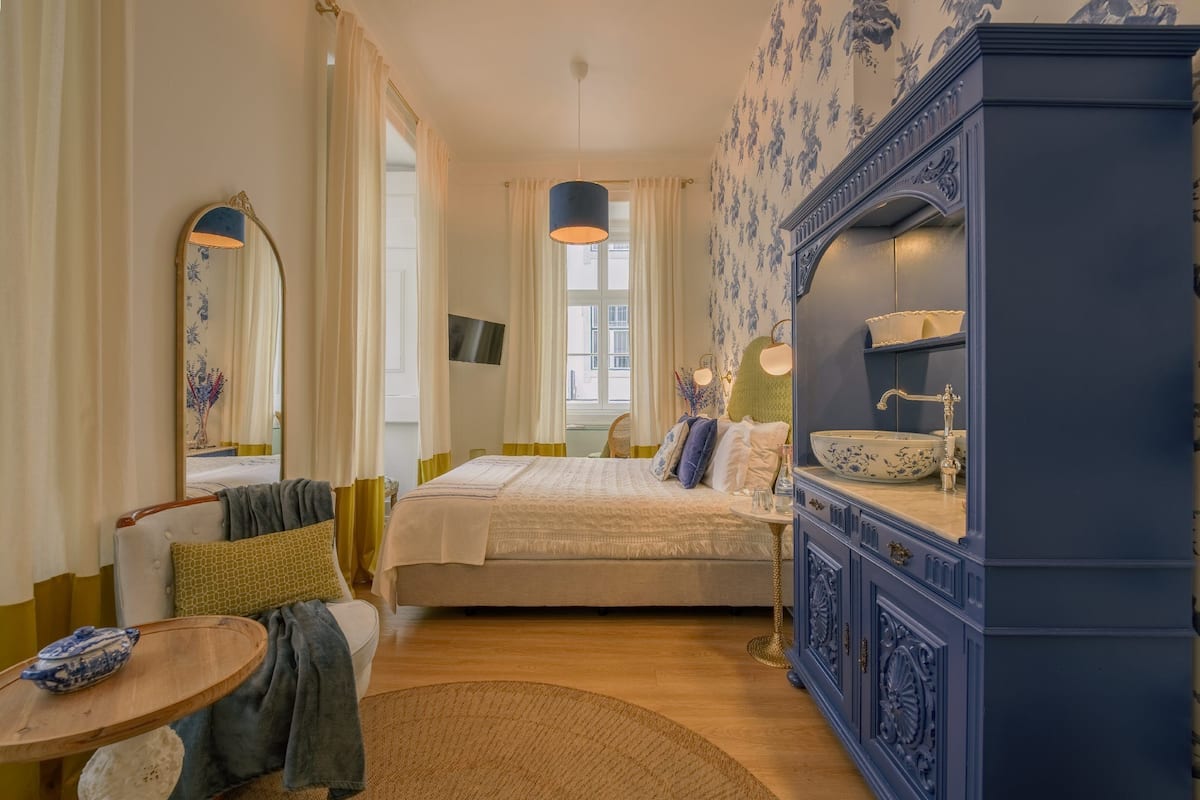 Superior Double Room | Free WiFi, bed sheets