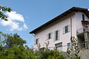 Front of property - Villa Cheti (Spigno Monferrato)