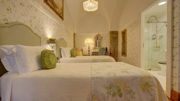 Twin Room, Courtyard View - Açafrão 03